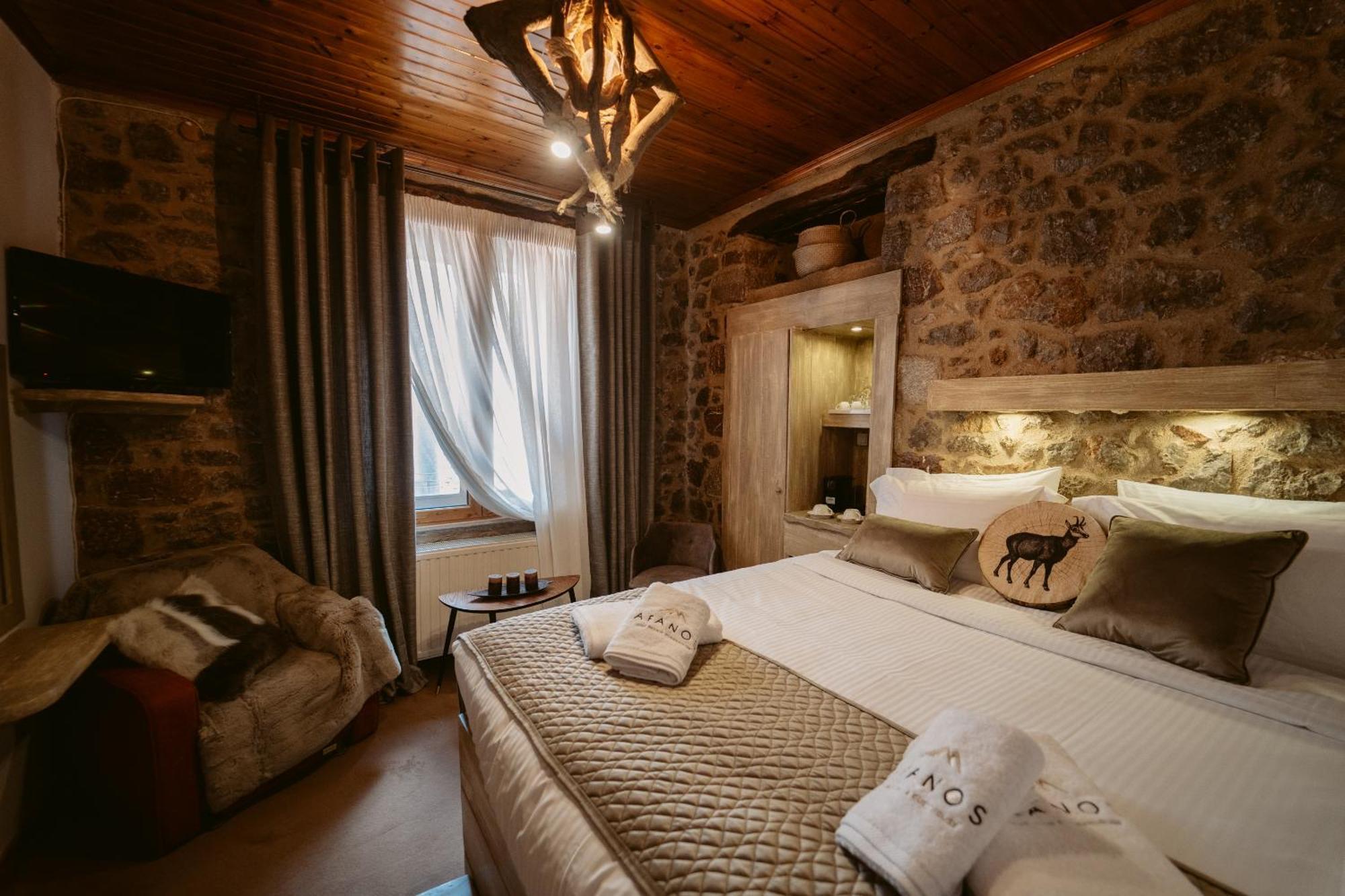 Afanos Guesthouse أراخوفا الغرفة الصورة