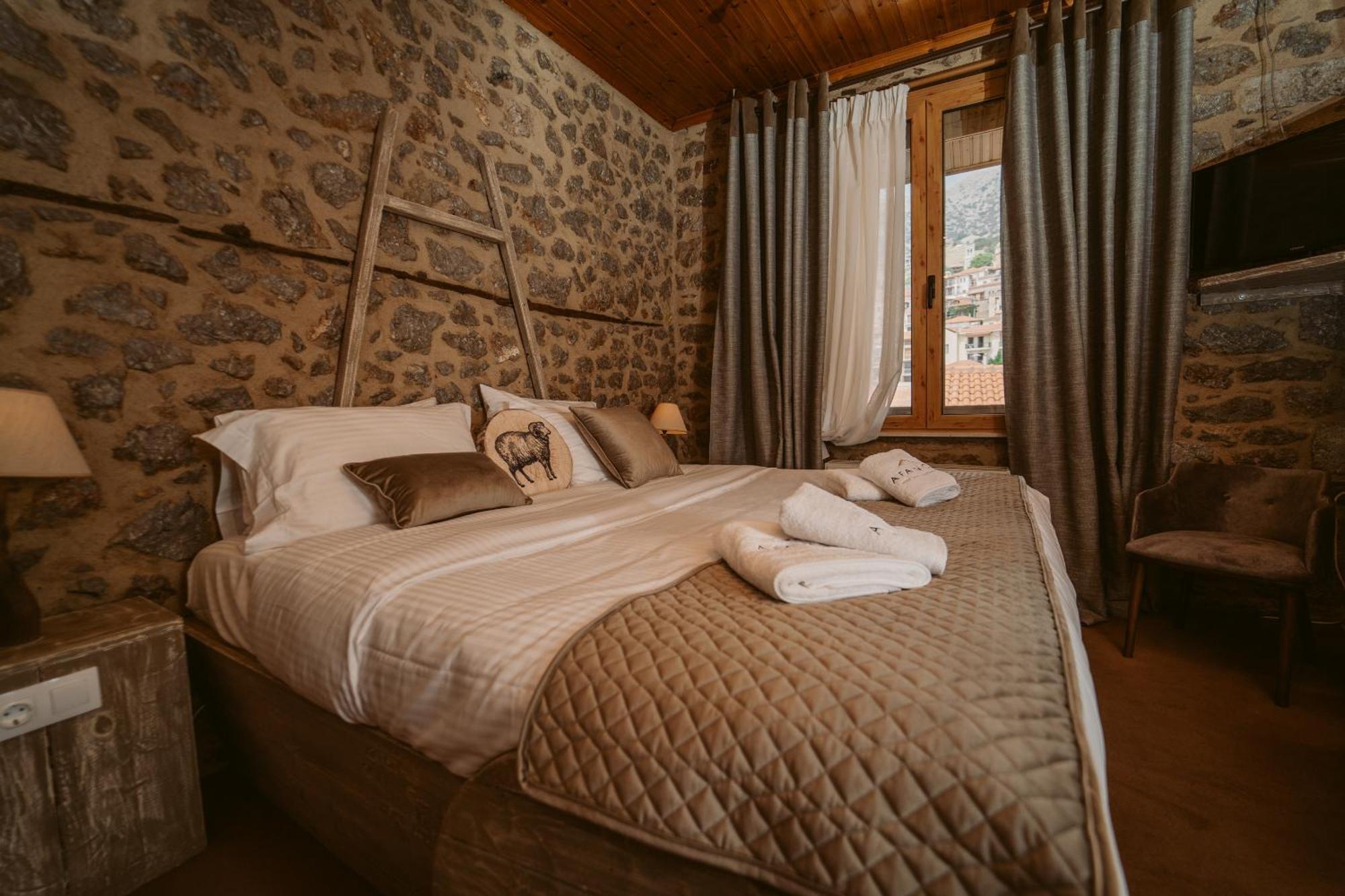 Afanos Guesthouse أراخوفا المظهر الخارجي الصورة