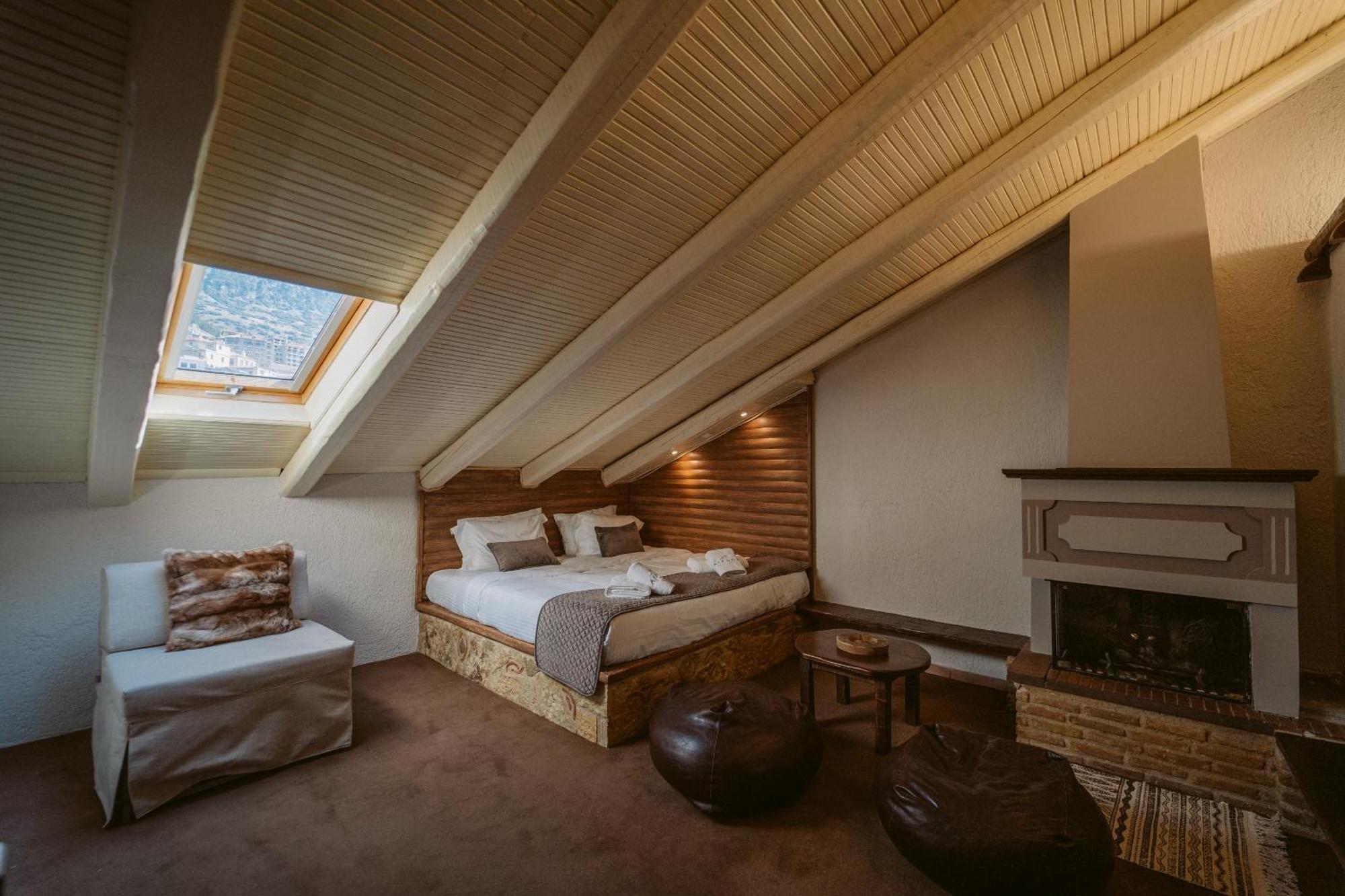 Afanos Guesthouse أراخوفا الغرفة الصورة