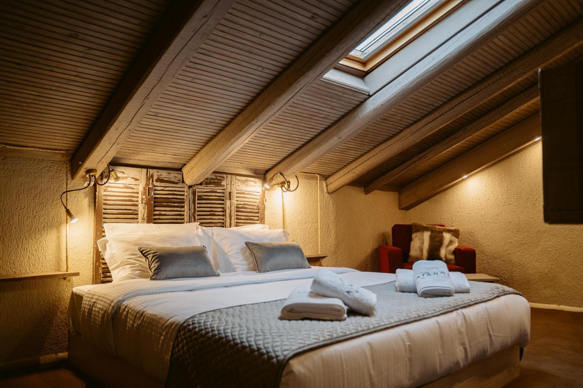 Afanos Guesthouse أراخوفا الغرفة الصورة