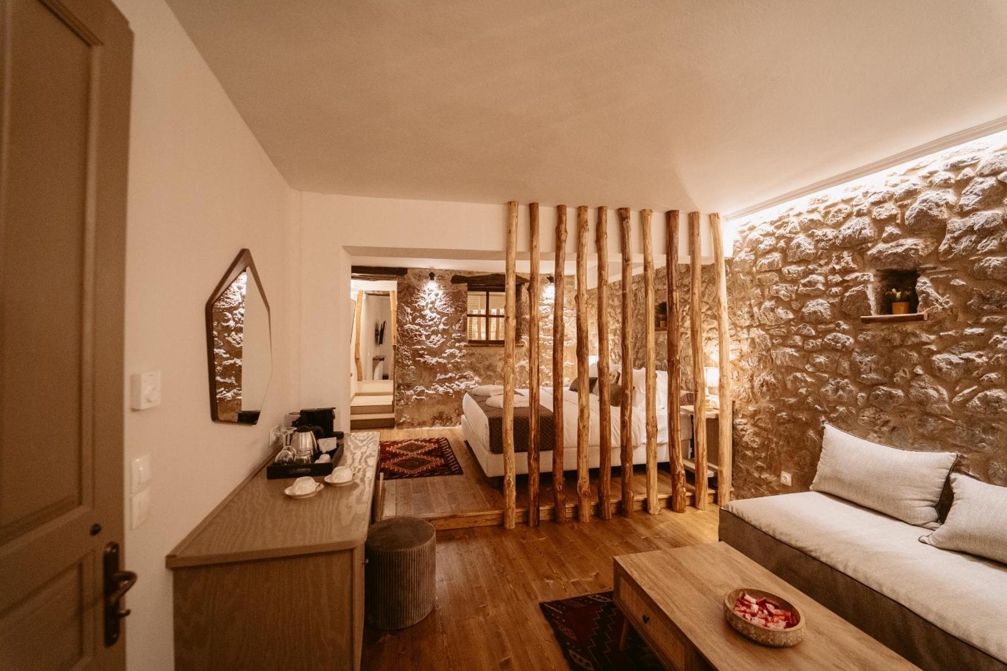 Afanos Guesthouse أراخوفا الغرفة الصورة